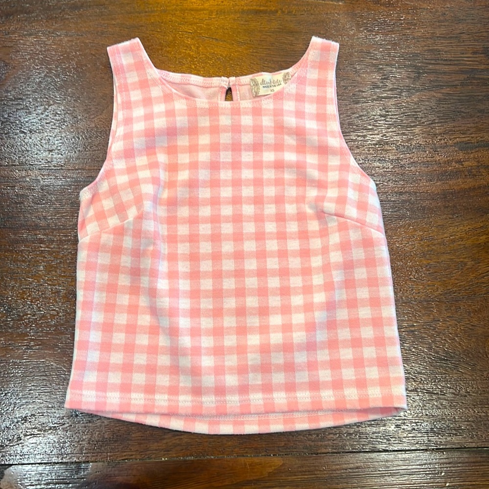 🩷Altar’d State Pink Gingham Crop tank! XS! So cute!🩷